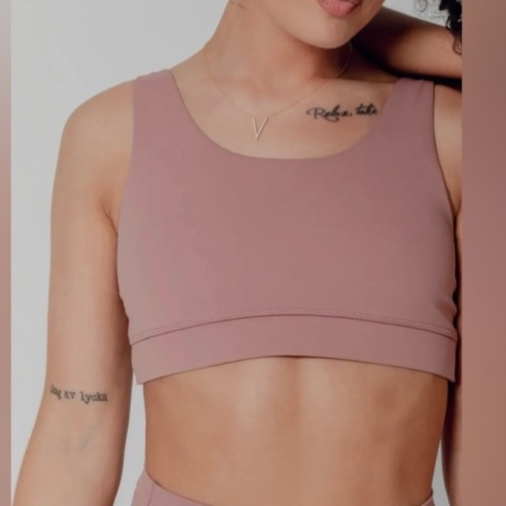 SACRÉ Women’s Sports Bra Size‎ S Mauve Brown Racerback High Support Activewear